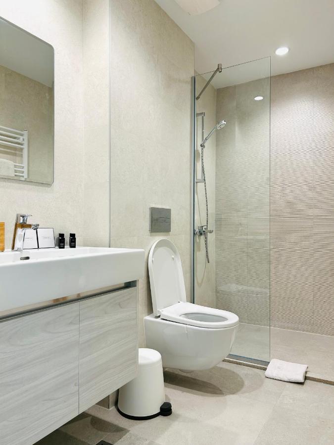 Luxury Waterfront View - BW Apartment River View Belgrado Exterior foto